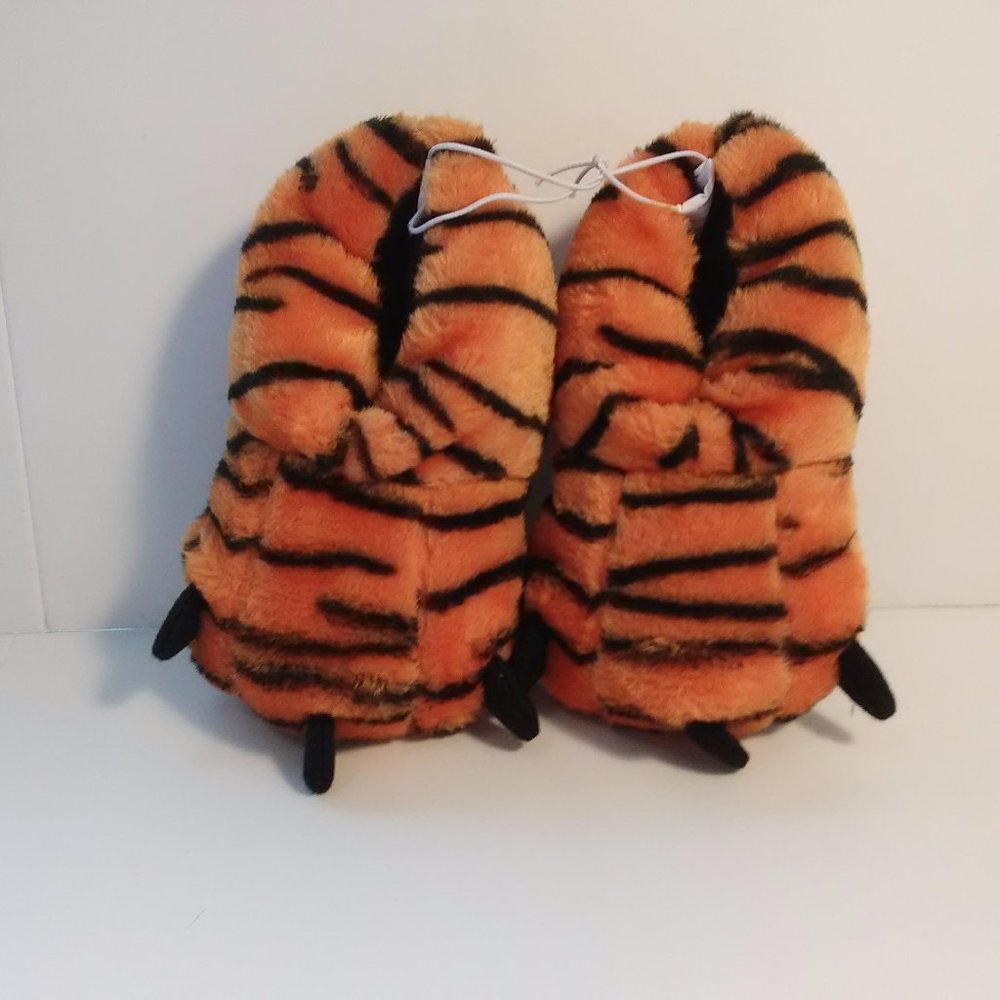 Toddler boys tiger feet slippers new